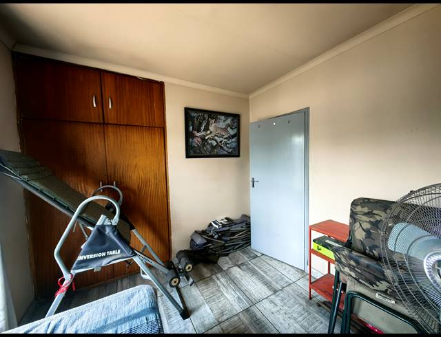 3 BEDROOM FREEHOLD FOR SALE IN VERWOERDPARK